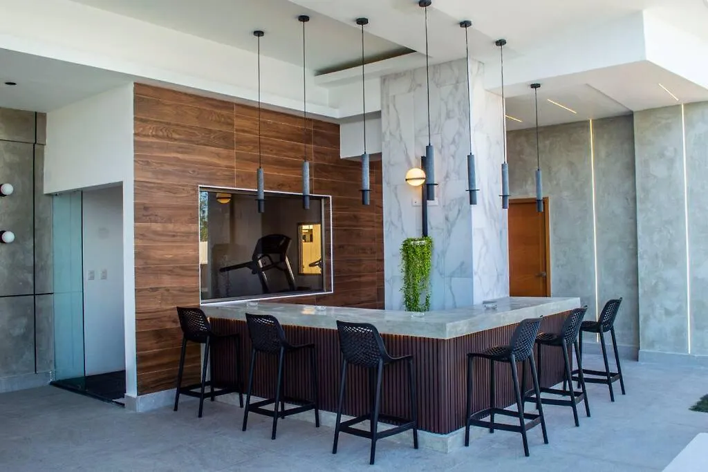 Burungos Place At Britney Tower IV C-5 Santo Domingo Apartment